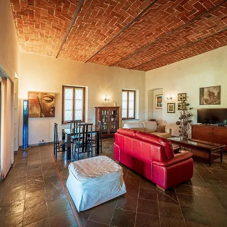 Ludovica, Alba Hills Villa