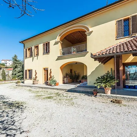 Villa Ludovica, Alba Hills *