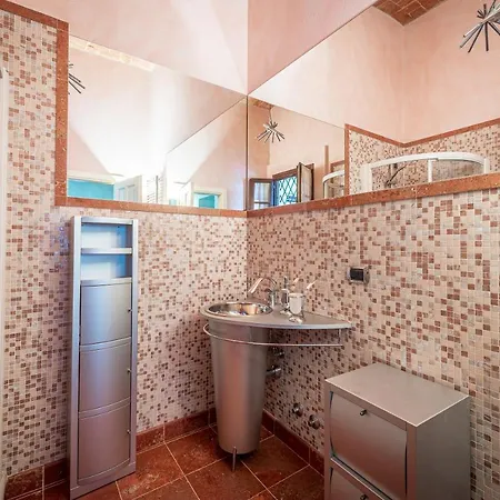 Ludovica, Alba Hills Villa Alba (Piedmont)