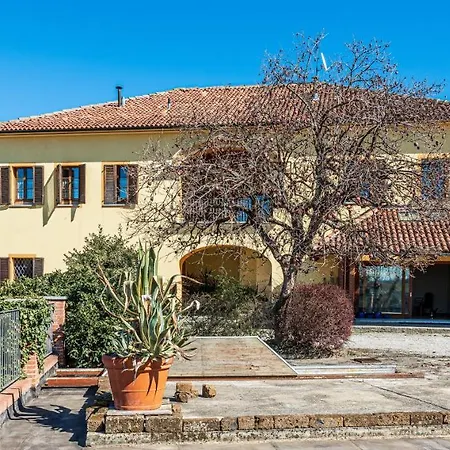 Villa Ludovica, Alba Hills